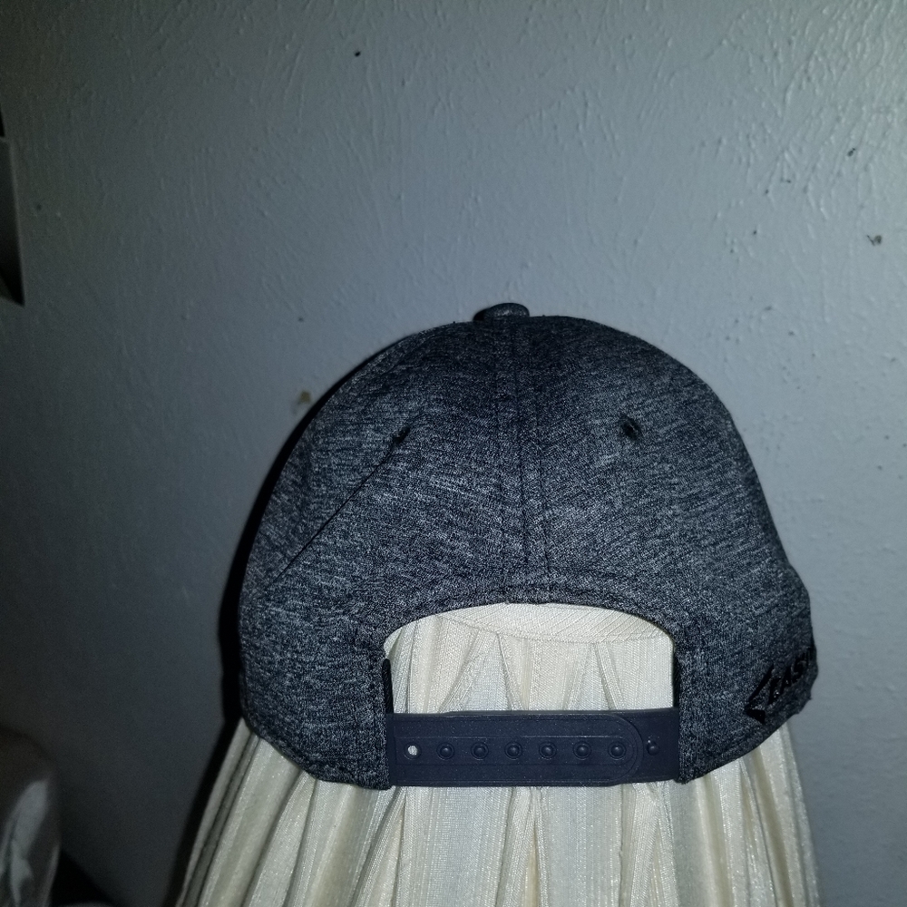 Easton Hat - Picture 4 of 4